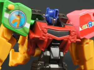 Transformers News: New Galleries: Adventures Toys'R'Us Prime, TAV07 Roadblock, TAV06 Underbite and TAV05 Fixit