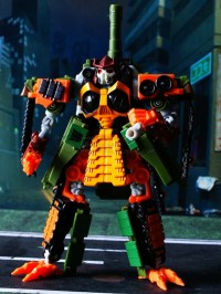 Transformers News: More Toy Images & Information of ROTF Voyager Bludgeon