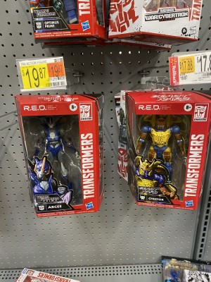 Transformer RED Cheetor and Prime Arcee found at US and Canadian Walmarts