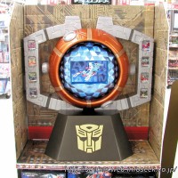 Transformers News: Transformers Prime Arms Micron Retail Display with "Cybertron Satellite" & the Primes of Japan