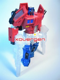 Transformers News: New Images of Xovergen Supreme Tactical Commander-Grand Patriot (Rolling Thunder Optimus Prime)