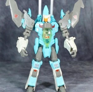 Transformers News: Video Review - Transformers Generations Voyager Brainstorm