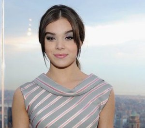 Transformers News: Hailee Steinfeld Talks More of the 2018 Bumblebee Movie