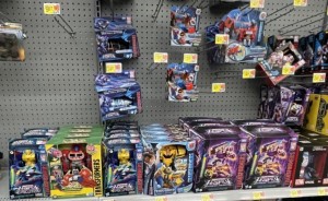 Transformers News: Transformers Legacy Line Metalhawk and Twincast Found at US Walmarts