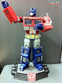 Transformers News: New Images of Transformers United Frenzy & Rumble + Masterpiece MP-1L Convoy Last Edition
