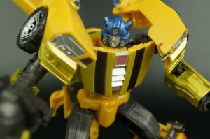 Transformers News: New Gallery: Takara Tomy Generations TG-26 Bumblebee Goldbug