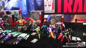 Transformers News: Transformers Titans Return SixShot Spotted at CybertronCon 2016