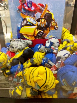 Transformers News: New Transformers Themed Crane Machine with Exclusive Evergreen Design Plushies Found
