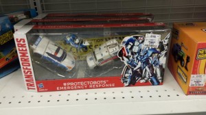 Transformers News: Transformers Generations Protectobot Emergency Response Set Spotted at Ross