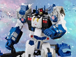 Transformers News: BigBadToyStore Sponsor News with Titan Cybertron Metroplex Preorder