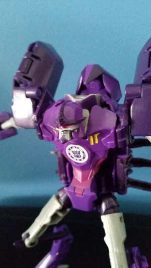 Transformers News: A Better Look at New Transformers Robots in Disguise Figure Paralon