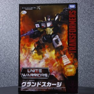 Transformers News: First look at Transformers E-Hobby exclusive Unite Warriors Grand Scourge packaging
