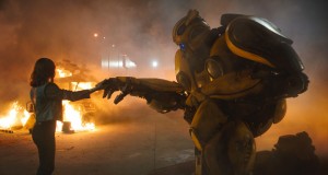 Transformers News: Travis Knight Explains why Bumblebee and Charlie Parted Ways at the End of the Film