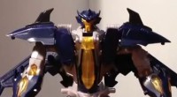 Transformers News: Transformers Prime Voyager Dreadwing Video Review