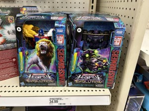 Transformers Legacy Evolution Wave 1 Voyagers found at US Retail