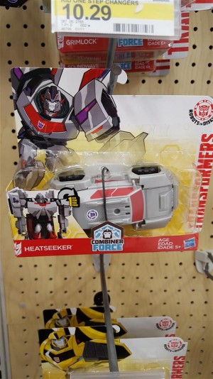 Robots in Disguise New Strongarm and Heatseeker One Steps Found in US and Video Review