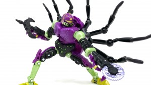 Transformers News: In Hand Images of Transformers Deluxe Legacy Tarantulas