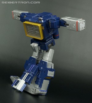 Transformers News: Seibertron.com Transformers Photo Challenge #16: Fan Modes