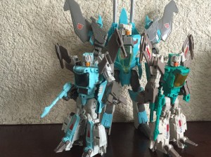 Transformers News: In-Hand Comparison - Transformers Titans Return and Walgreens Deluxe Brainstorm [UPDATED]