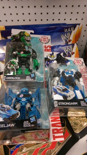 Transformers News: Robots in Disguise (2015) Warrior Class Sighted At US Retail