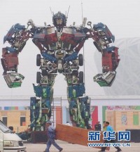 Transformers News: 2 new Giant Transformers statues in China!