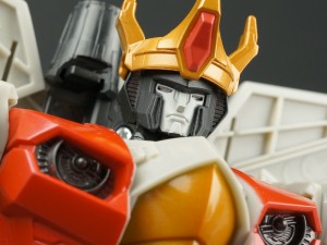 Transformers News: New Galleries: Combiner Wars Leader Starscream plus Heroes of Cybertron Starscream with Crown and Mega SCF Starscream