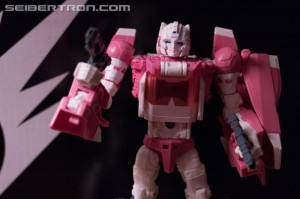 Transformers News: #HASCON 2017 Early Access Exclusive Transformers Titans Return Arcee with Daniel and Ultra Magnus