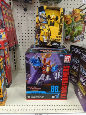 Transformers News: Studio Series 86 Leader Starscream Found at Target