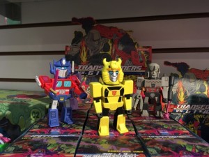 Kidrobot transformers store