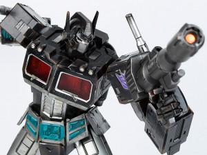 Official Images of Hasbro 3A Transformers Nemesis Prime