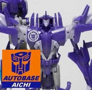 Transformers News: Transformers Robots in Disguise: Deployer Fracture and AirRazor In-Hand