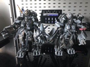 Transformers News: In Hand Images of Transformers Studio Series Grindor and Ravage with Blackout Comparison