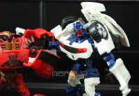 Transformers News: Another look at Revenge of the Fallen Scout Brakedown