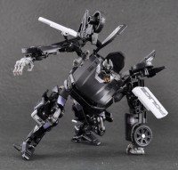 Transformers News: High Quality Images: DOTM Leader Bumblee, Deluxe Nitro Bumblebee, & Deluxe Barricade