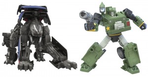 First Look at Transformers Buzzworthy Bumblebee DOTM Hatchet and Earth Mode Hound