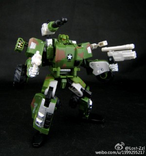 Potential BotCon 2015 Roadbuster In G2 General Optimus Deco