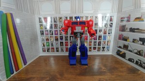 Transformers News: Transformers Cyberverse Ultimate Class Optimus Prime Review