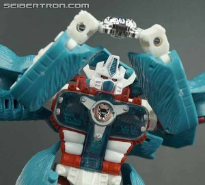 Transformers News: TFSS Jackpot and Ultra Mammoth Available at Club Store