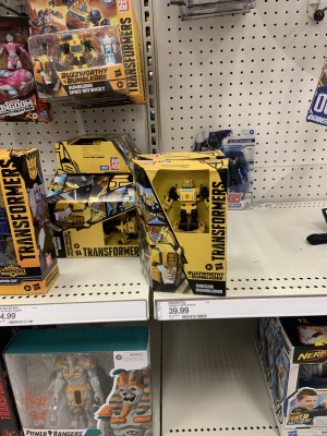 Transformers News: Transformers Buzzworthy Origins Bumblebee Found in the US