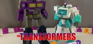 Transformers News: New Video Review of Transformers Generations Selects Shattered Glass Set