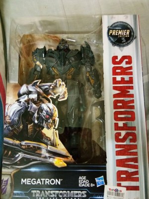 Transformers News: Roundup for Early Sightings of New Transformers: The Last Knight Toys