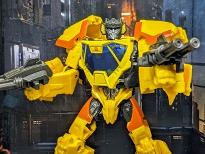 Transformers News: Transformers Studio Series Concept Art Sunstreaker Video Review