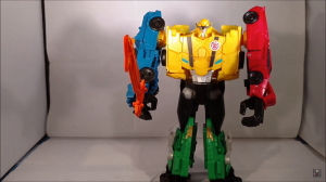 Transformers News: Video Review of Transformers: Robots in Disguise Ultra Bee