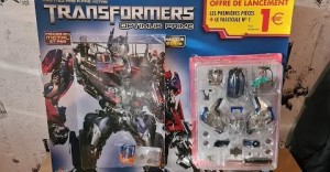 A New 20 Inch Optimus Prime Model Kit is Being Released Periodically in France