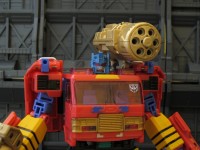 Transformers News: Transtopia Masterclass - Custom Botcon Spark