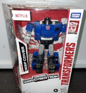 Transformers News: Wave 3 Deluxes from Netflix Transformers Line Found in US + First Look at Netflix Deep Cover