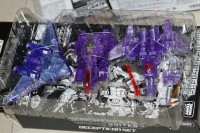 Transformers News: In package vehicle pics of e-Hobby United 3 packs