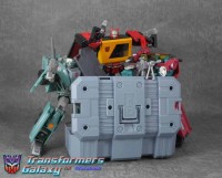 Transformers News: iGear W-01 In-Hand Images