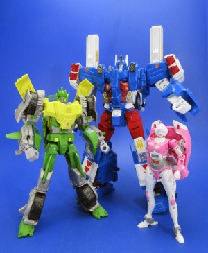 Transformers News: More Images of Takara Tomy Transformers Legends LG14 Ultra Magnus