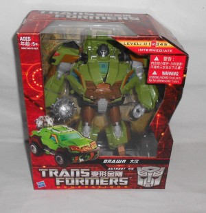Transformers News: Cancelled Transformers Generations GDO Voyager Brawn shows up on EBAY